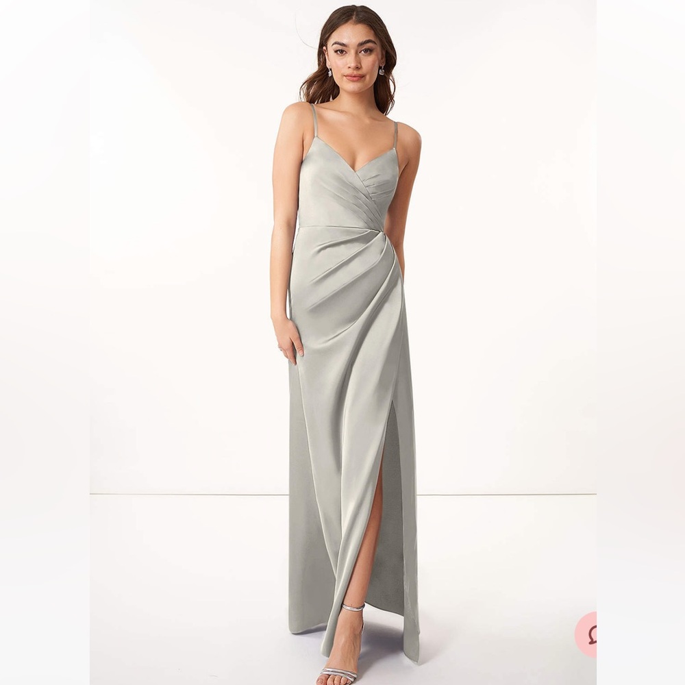 NWT Azazie Maci stretch bridesmaid dress in alabaster white.